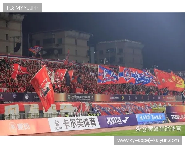 足球中东豪门俱乐部在引援与国际赛事中展现了哪些新雄心